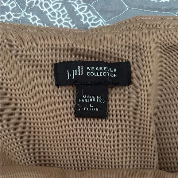 J. Jill Cropped Tan Pants - Picture 5 of 7